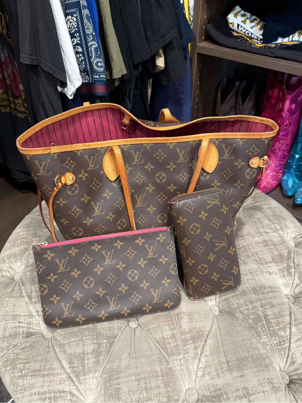 Louis Vuitton Monogram Neverfull Tote in Brown with Rose Interior